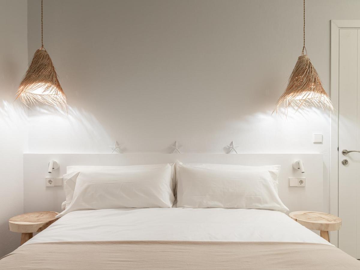 S'Enclova Petit Hotel Сьюдадела Экстерьер фото