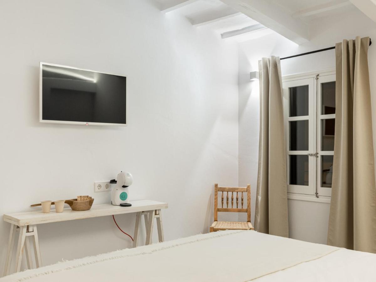 S'Enclova Petit Hotel Сьюдадела Экстерьер фото